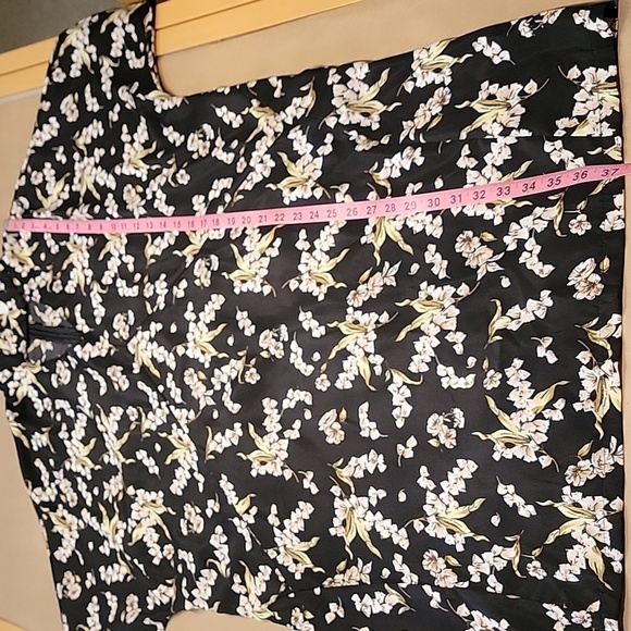 Liquorish Size 10/38 Black with Cream & Tan Floral Pattern Midi Dress, NEW w/Tag - Picture 9 of 12